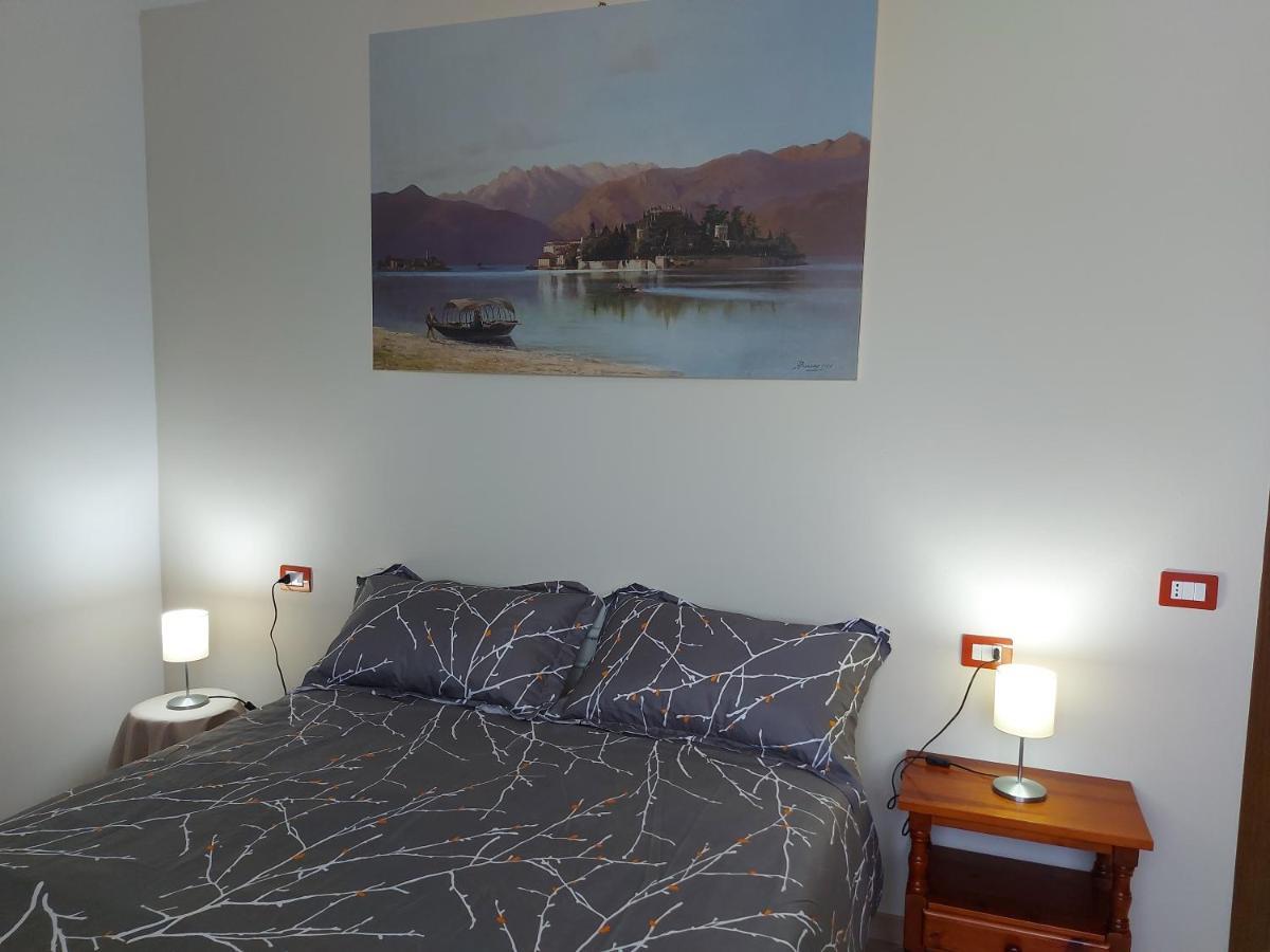Vila La Casa Delle Camelie Stresa Exteriér fotografie
