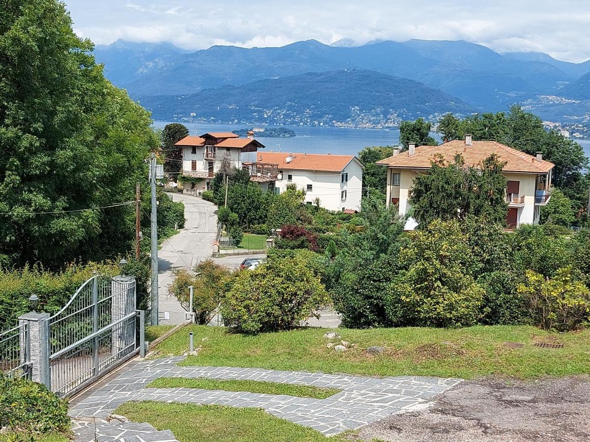 Vila La Casa Delle Camelie Stresa Exteriér fotografie