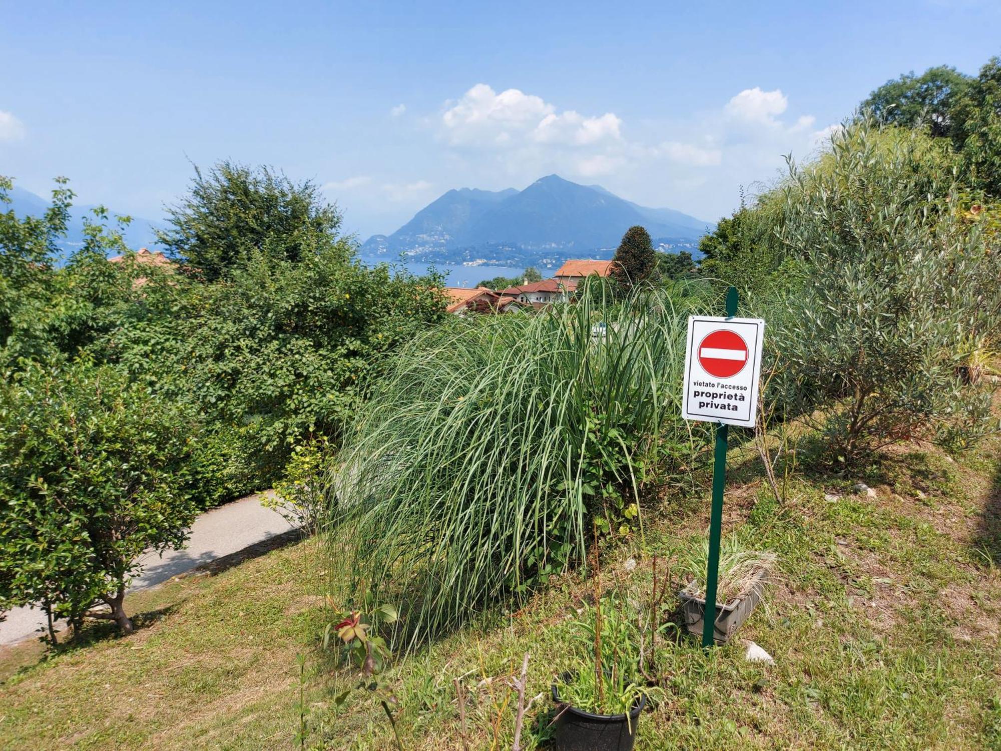 Vila La Casa Delle Camelie Stresa Pokoj fotografie